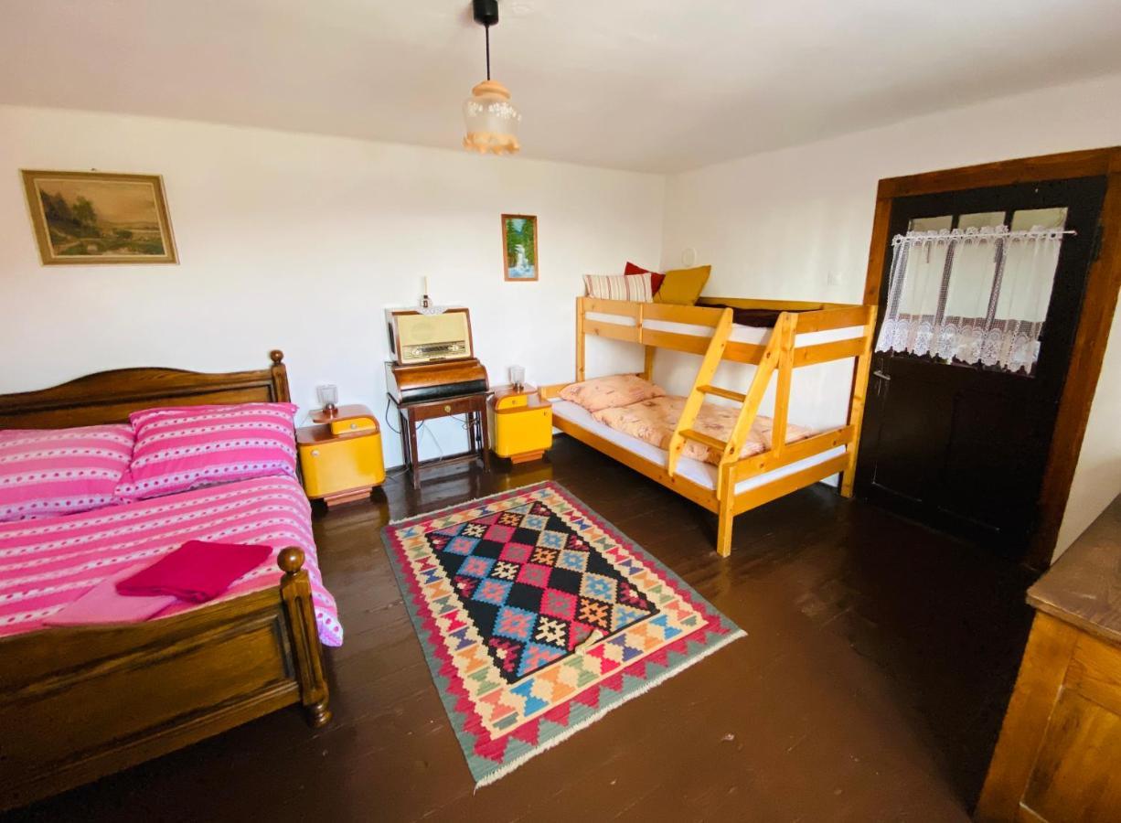 Libling Ruzovy Pension Banská Štiavnica Buitenkant foto